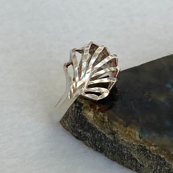 VTG Sterling Silver 925 Diamond Cut Modernist Asymmetric Dome Band Ring Sz 6.5 - Picture 6 of 16